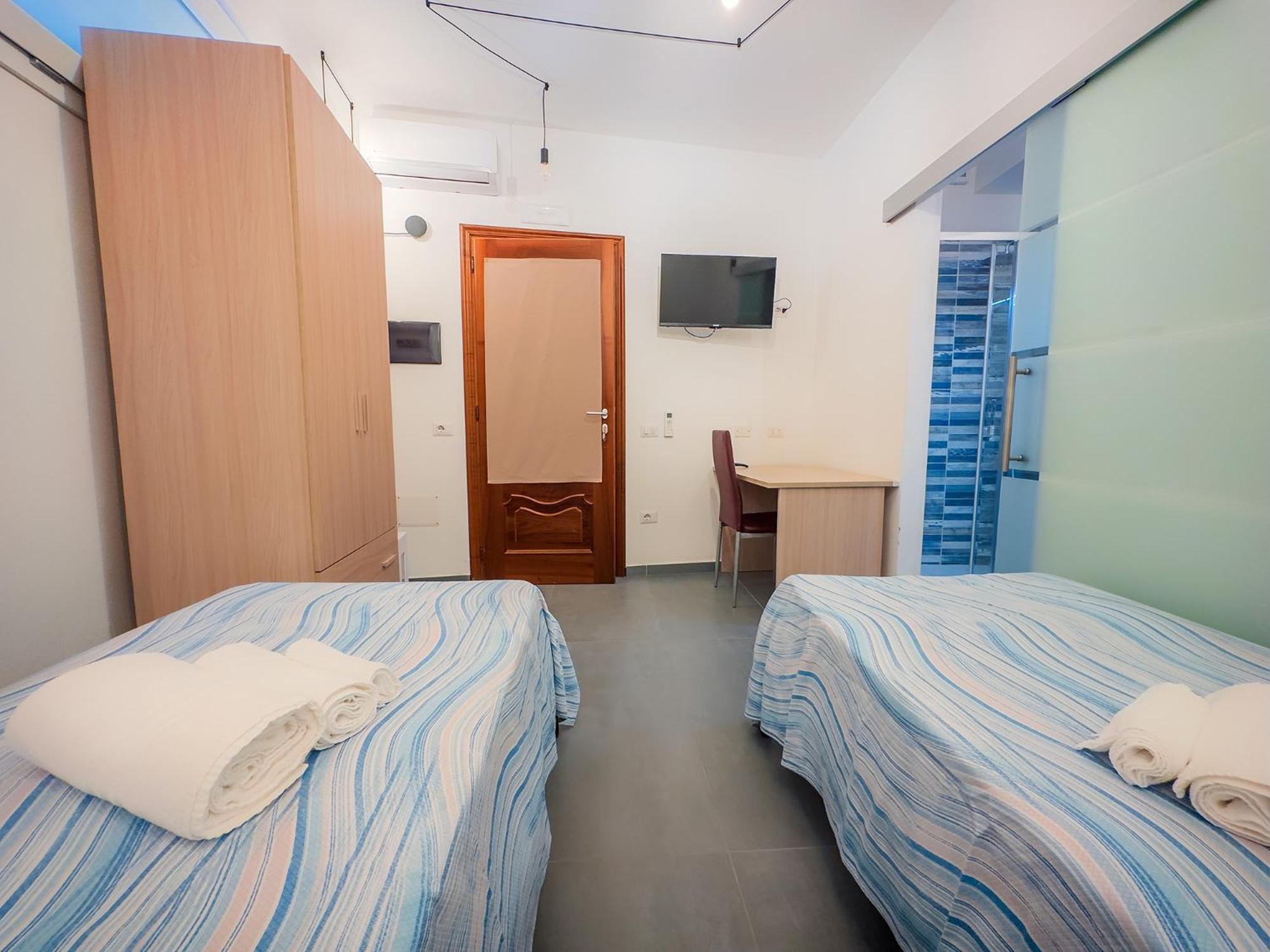 Sardiniarooms Tortoli Old Town Phòng bức ảnh